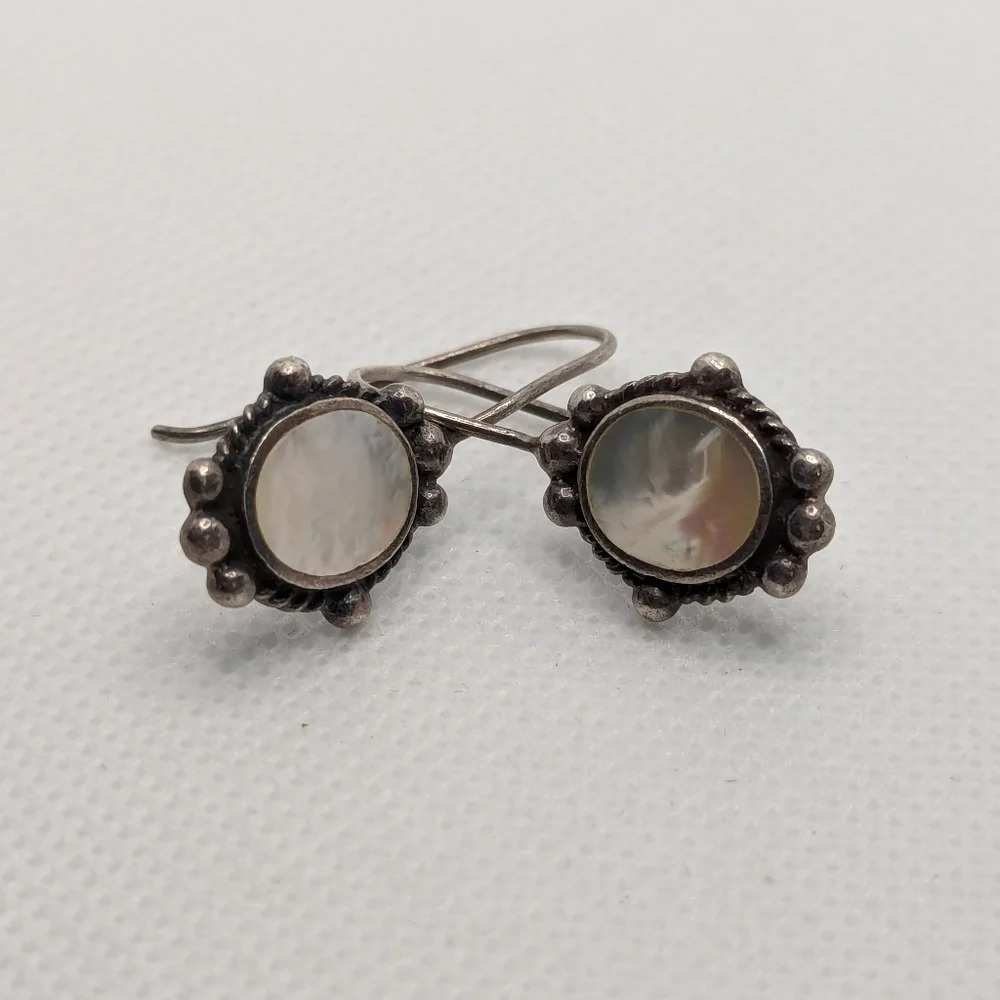 Mother of  pearl 925 earrings